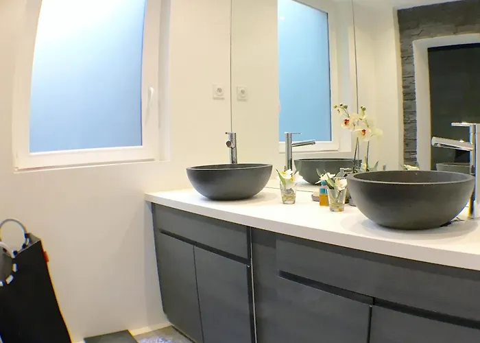 דירה Atypique Grand Theatre בורדו