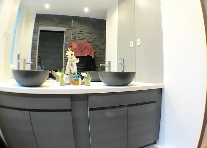 Atypique Grand Theatre דירה *