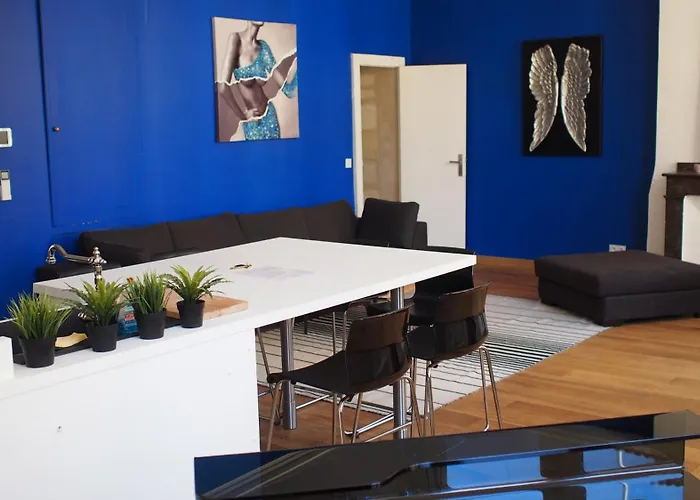 Atypique Grand Theatre *